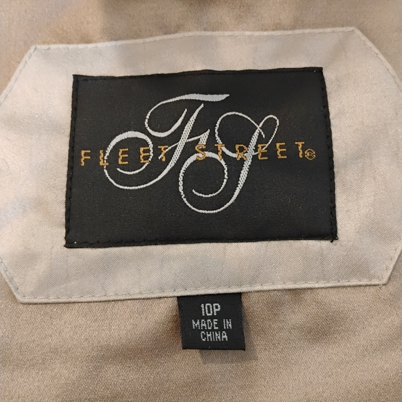 Fleet Street Water Resistant Lined Trench Coat - Size 10P - Picture 12 of 12